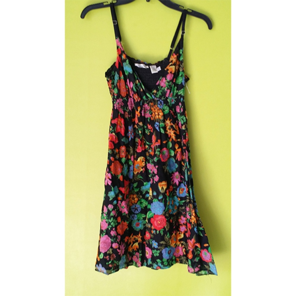 Derek Heart Empire Garter Waist Floral Top Sz L
